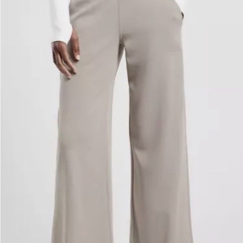 Athleta Venice wide leg  Women's Wide-Leg Pants in taupe